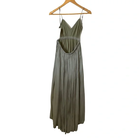 ✨Windsor Sage Green Flowy Maxi Dress XS✨ - Picture 5 of 7